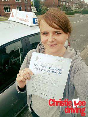 Lisa Buckle logo 05.09.16